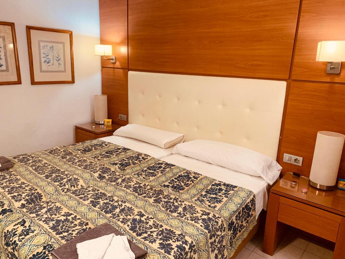 Pondemar Apartaments Vistas Playa Feñabe Extérieur photo