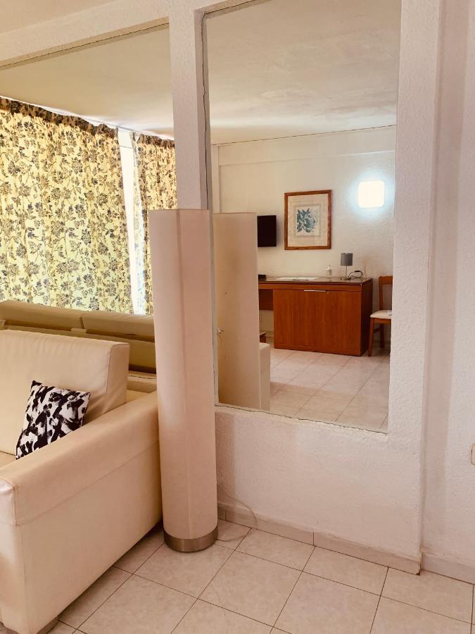 Pondemar Apartaments Vistas Playa Feñabe Extérieur photo